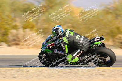 media/Jan-14-2024-SoCal Trackdays (Sun) [[2e55ec21a6]]/Turn 9 (210pm)/